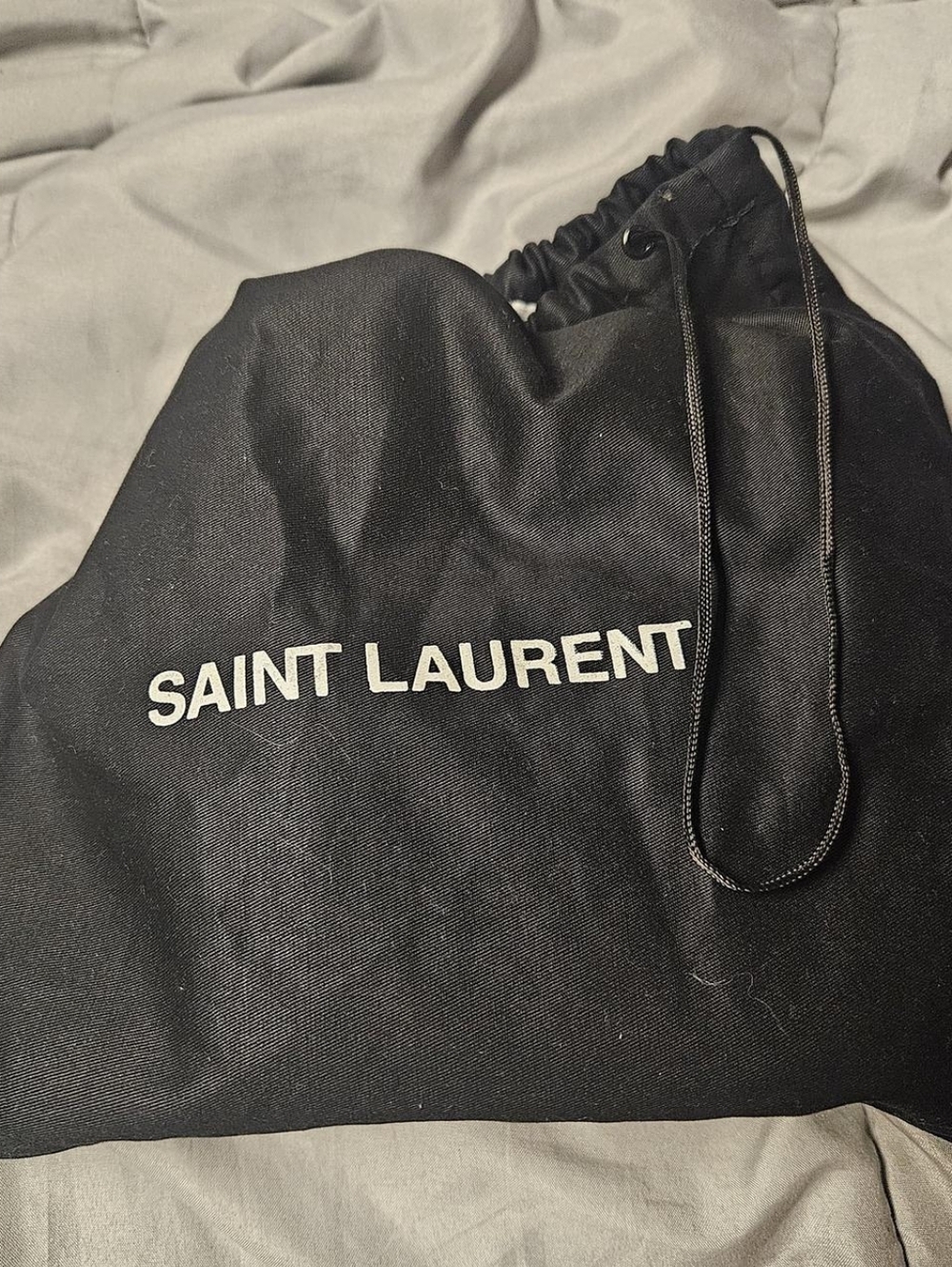 Saint Laurent Cream Quilted Mini Drawstring Bag with Gold Chain Strap - Picture 6 of 7